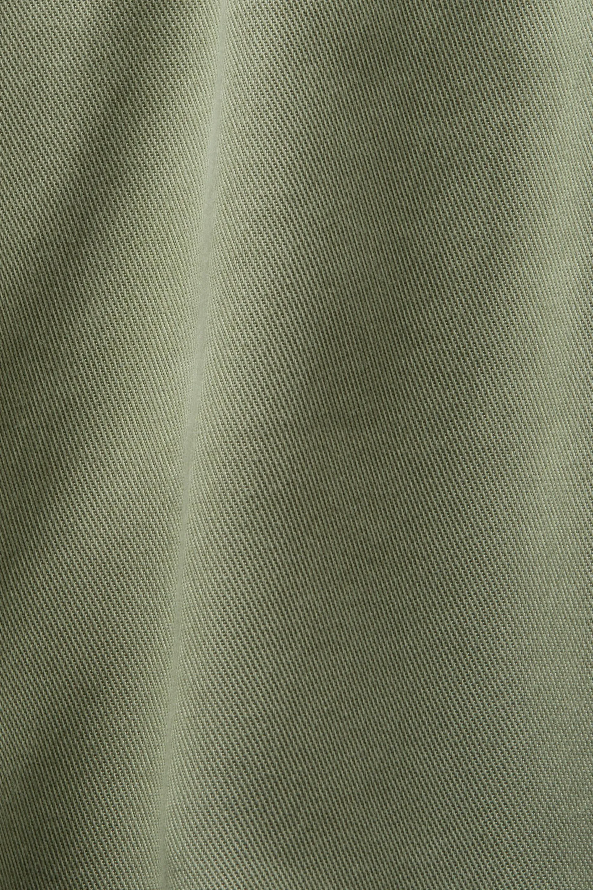Pantaloncini con elastico e coulisse in vita