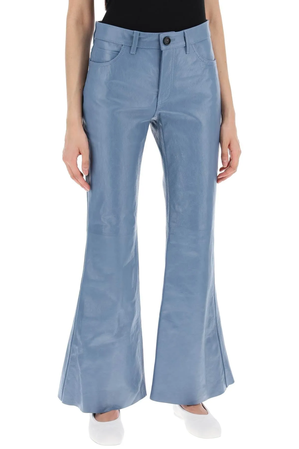 Pantaloni in pelle svasati
